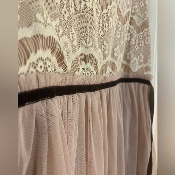 Altar’d State Lace & Tulle Blush Dress - Picture 10 of 12